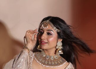 Paridhi Sharma Instagram - Go be your beautiful, amazing self today! #bts #photoshoot #jodha #moderntouch #lehanga #indianlook Exclusively styled by @styedbymohitkapoor @kapoormohit888 Wearing @frontierphagwara Photography @maanoj77 Hair & Makeup @beautybythebeastt Styling Asst @anitamallik3020 Footwear by @footfuel_ PR @teamgolecha