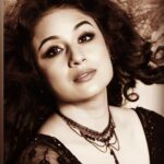 Paridhi Sharma Instagram - Drop the perception what you are.. just live yourself.. #black #retro #discovery #findthereal #instapic Exclusively styled by @styedbymohitkapoor @kapoormohit888 Wearing @kazi.samira Photography @maanoj77 Hair & Makeup @beautybythebeastt Styling Asst @anitamallik3020 Footwear by @footfuel_ PR @teamgolecha