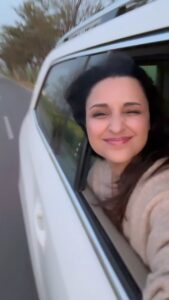 Parineeti Chopra Instagram - Falling in love with my motherland all over again .. 
#Punjab  #DrivesToSet 💕🎥