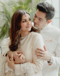 Parineeti Chopra Instagram - Everything I prayed for .. I said yes! 💍
ਵਾਹਿਗੁਰੂ ਜੀ ਮਿਹਰ ਕਰਨ। 🙏🏻