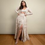 Parineeti Chopra Instagram - All colours should become ivory. 🤍 For @ritikamirchandani at the @lakmefashionwk 💫 #LFW #LakmeFashionWeek