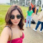 Parul Yadav Instagram – All she saw were the stones
All she saw were the stones
She felt so helpless, so all alone
How she longed for the face of a friend, but oh
All she saw were the stones.

.
.
.
#stonehenge #london🇬🇧 #londondiaries #stonehengerocks #unitedkingdom #salisbury #wiltshire #parulyadav @stonehenge Stonehenge