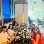 Parul Yadav Instagram - Living the life I asked the Gods for!! With my sisters and dearest friend on Dusshera!! Breaking the 9 day fast the #Yuatcha way!!! Yauatcha Mumbai