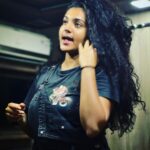 Parvathy Instagram - Thirties eh… now I get the hype! 🦁 It’s getting good🫰🏾 📸 @bheegaran