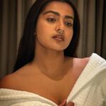 Parvathy Instagram - 🐣 📸 @athirasujatha stunned me with how she captured me😍