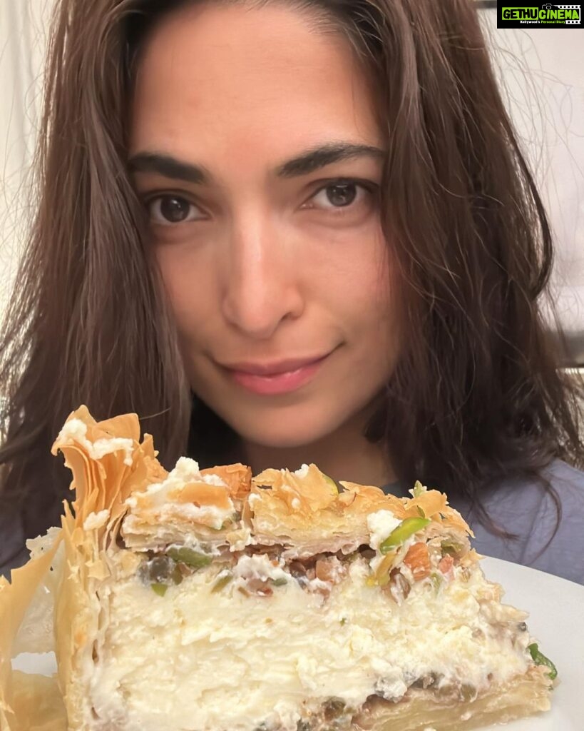 Parvathy Omanakuttan Instagram - Ending my Monday night on a perfectly tangy and not too sweet “cheesecakey” note … Mmmmmmm 😋 Aside from the painful wait to let the cheesecake set completely (24hrs😅); The lemon juice and zest in the cheesecake perfectly balances the sweetness, the nuts add the body and crunch, the filo pastry did turn out to be less crisp compared to what I had imagined but in all reality with the cheesecake filling on the inside and sugar syrup on the outside it was expected to happen. *Do I love the taste of it? - OH YESSSS; *Will I make it again? - I will surely make the classic version without the filo pastry. But I am glad I tried 😊 @the.chefs.world #pastry #sweettooth #foodie #kitchen #cheesecake #chef #amature #eggless #nuts #baklava #homebaker #love #cheflife #instagram #foodporn #food #instagood #dessert #homemade #baking #foodnetwork #foodnetworkkitchen #passion #global #foodgasm #foodtv #ironchef #vegetarian #yummy #dolci Home sweet home
