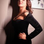 Parvatii Nair Instagram - Can you help me pick the best 🖤