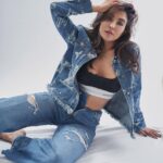 Parvatii Nair Instagram - Fashion is like eating , you Should not stick to the menu 😈 #fashion #louisvuitton #alexanderwang #trending