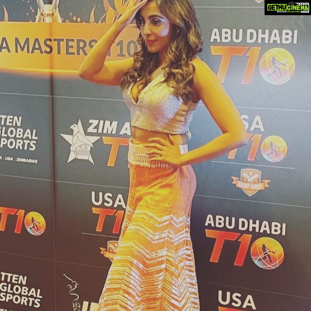 Parvatii Nair Instagram - Some photos from the t10 launch at Dallas ! Dallas, Texas