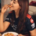 Parvatii Nair Instagram - IPL SEASON IS HERE! Yeehe! It’s time to get tickets to our favourite matches! However, what will I eat on my match day? ITC Master chef Creations, which has always provided us with the greatest North Indian cuisine in Bangalore, has been named the official gourmet partner of RCB for IPL 2023. Deck your table with ITC Master Chef Creation’s spicy, authentic North Indian cuisine and spend your match day with your friends, roomies, partner or may be for you alone. After all, it’s the season of never-ending debates about who will win! While watching the game, set out these delectable dishes and enjoy the company. ITC Masterchef Creations’ matchday specials and RCB’s Play Bold Creations are now available for delivery across Bangalore on Swiggy and Zomato. You can order your favourite dishes using the below links, https://www.zomato.com/bangalore/itc-master-chef-creations-new-bel-road-bangalore https://www.swiggy.com/restaurants/itc-master-chef-creations-abshot-layout-vasanth-nagar-bangalore-324244 #ITCMasterChefCreations #rcb #royalchallengersbangalore #ipl2023 #ipl2023comingsoon #rcbfans #rcbforever #rcbian #itcmcc