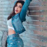 Parvatii Nair Instagram - Add life to your days ! And not days to your life ! 😋 @sathyaphotography3