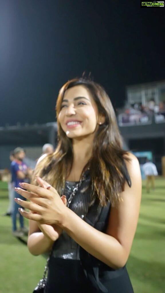 Parvatii Nair Instagram - Glimpses from the last Ccl match ! #PlayResponsiby #A23 #Chalosaathkhelein #ResponsibleGaming #CCL