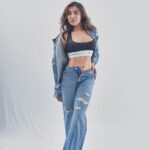 Parvatii Nair Instagram - The wild side !! Shot by : @frames_by_nithin Styled by @paviiiee_08 Make up by @naaz_makeup_hair