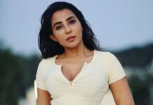 Parvatii Nair Instagram - Caption : may delete later !😝