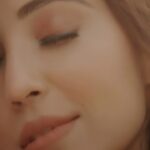 Parvatii Nair Instagram - Hey guys check out this new emotional number ! Let me know what you guys think ! Give me your honest feedback after you watch the complete video! Link in BIO ! 🤗 Teri baaton se lagne laga h ab yaari toot jayegi ❤️‍🩹 Most Awaited song is out now #Yaaritootjaayegi Singer @nikk01 Starring @Paro_nair Video by @khushpal.trumakers @dilsher.trumakers @tru_makers Casting by @medazenithmakers @iam_obedafridi Label @bangmusic.official