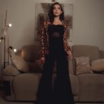 Parvatii Nair Instagram - Life is a party, dress for it! Shot by @frames_by_nithin Styled by @paviiiee_08 Jewellery @konikajewellery Outfit @labelkaksh Make up @naaz_makeup_hair