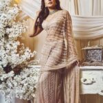 Parvatii Nair Instagram - For @teach_for_change with Shaadi by Marriott Presented by @theantoraofficial Powered by @ftvsalon.banjarahills.hyd Co powered by @argentumartshyderabad Outfits: @varunchakkilam Jewellery: @hiyajewellers Footwear: @rapport_shoes Makeup: @vibhu_makeupartist Styled by @officialanahita Photography: @shreyansdungarwal Co hosted by @westinhyderabad Sponsored by @aryanajevents Ground Transport: @mercedesbenzsilverstar Decor: @minttusarna #teachforchange2023 #shaadibymarriott