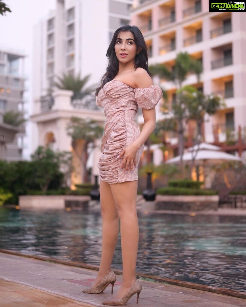 Parvatii Nair Instagram - Hey you 👋🤗 @sathyaphotography3