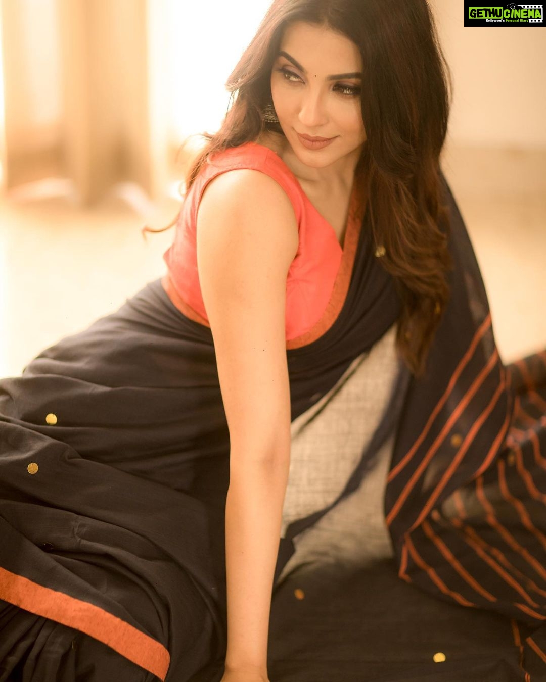 Parvatii Nair - 83.1K Likes - Most Liked Instagram Photos