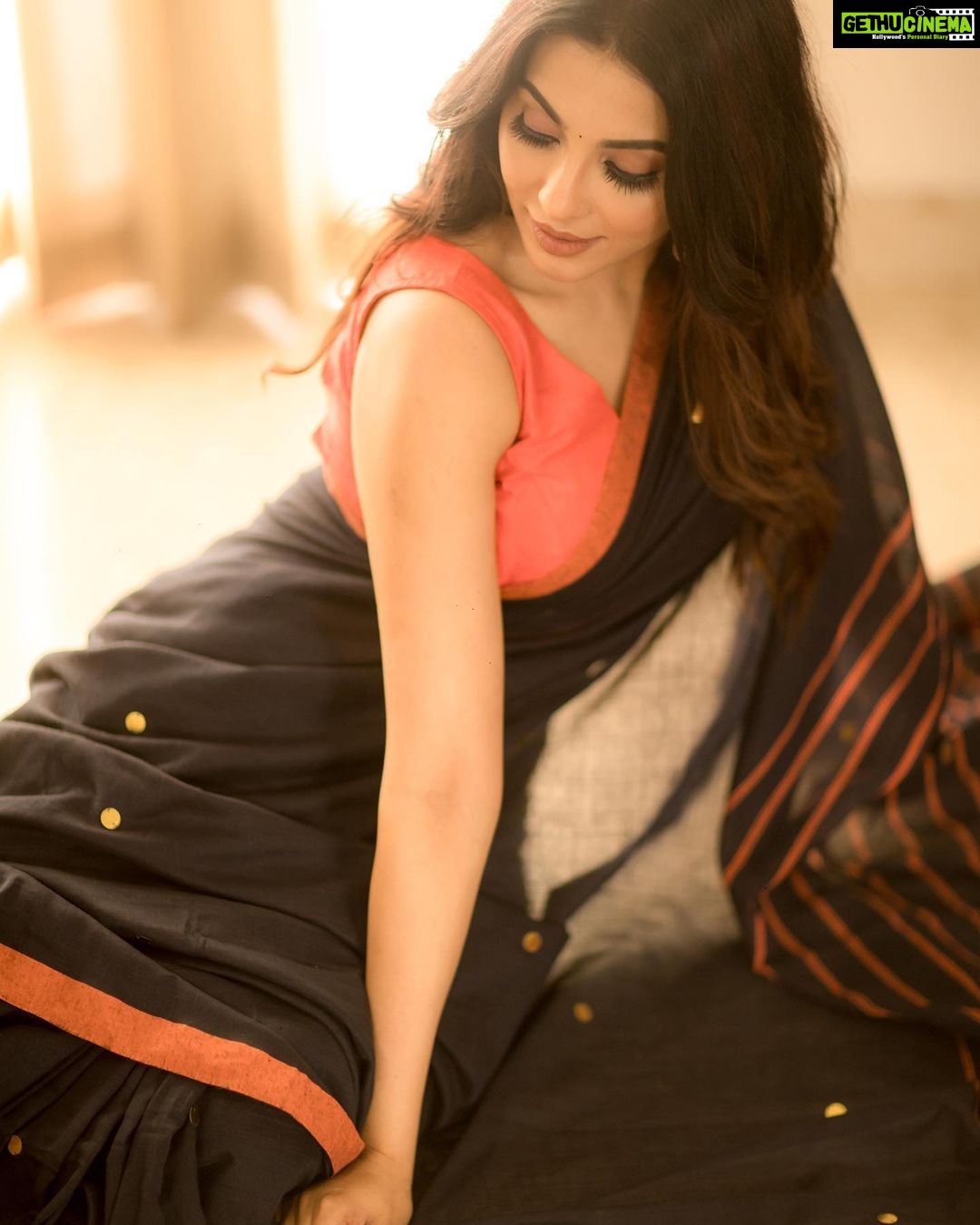 Parvatii Nair - 83.1K Likes - Most Liked Instagram Photos