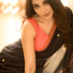 Parvatii Nair Instagram - Can I not look at you 😌🤗 @camerasenthil