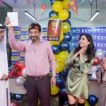 Parvatii Nair Instagram - Privileged to get the golden visa of UAE🇦🇪. Thanks to the government of UAE and @ech_digital_ for the honour !