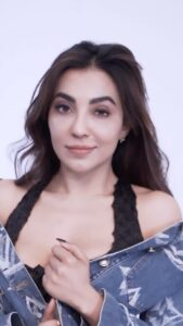 Parvatii Nair Instagram - If you are always trying to be normal, you will never know how amazing you can be. @frames_by_nithin @paviiiee_08 @naaz_makeup_hair #parvatinair #parvatiswardrobe #louisvuitton #alexanderwang #actor