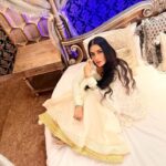 Pavitra Punia Instagram – 🪷💐🌼🌸🌺🌹🌷

#pavitraapuniya #fashion #style #glam #anarkali disco chali Mumbai, Maharashtra