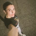 Pavitra Punia Instagram - Reflection 🪞 #pavitraapuniya #fashion #style #candidclick candidly best