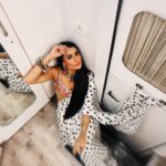Pavitra Punia Instagram – Polka is forever in fashion 🤍✔️

#pavitraapuniya #fashion #style #glam #vanity #mirror #lifestyle #saree