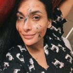 Pavitra Punia Instagram – Mogli wali feeling aai to jungle book khel liya 😳 

#pavitraapuniya #jungle #junglebook #mogli #paintbrush #paint #photography #creative