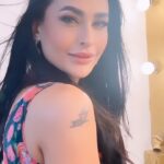 Pavitra Punia Instagram - Khushi khushi pehna tera diya gehna 🥰❤️🌸 Dekh kangan jache , dekh kangan jache #pavitraapuniya #fashion #style #glam #pavitrapunia