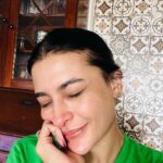 Pavitra Punia Instagram - Uploading 🫥 energy for the #nomakeup is not make up for me because #ilovemakeup ☺️ #pavitraapuniya #grateful #fashion #style #glam 🌞