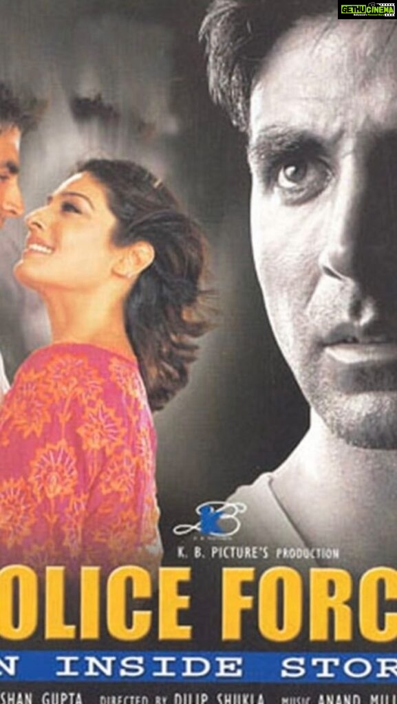 Payal Rohatgi Instagram - Fight it, or accept it. Fear it, or control it. This was my first item in a Bollywood film starring @akshaykumar ji and @officialraveenatandon ji as they both are my senior. This song was choreographed by @ganeshacharyaa ji whose assistant @shahdaisy taught me the steps. I had never danced before in my life. I had just come to mumbai from Ahmedabad to become a movie star and not an influencer 😝 Anyway I worked hard and this was the result. But what I want to show my followers is that I have a FITTER body now and I look YOUNGER. So always know what u are are and believe in yourself. Change with changing times like Shri @amitabhbachchan ji has done in his career by being social media savy but do not become a slave of the IT cell generated fake influencers whose claim to fame is likes and views and no body of work 🙏 The film released in 2004 but it was made earlier as there was delay in release due to reasons best known to people who are part of it. Love to all trolls who have sleepless nights worrying about my age 🥰 Thanks @lallasingh01 for helping me with this edit 🥰 #payalrohatgi #yogasehihoga #ladkihoonladsaktihoon