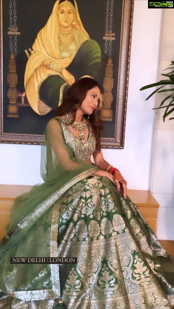 Payal Rohatgi Instagram - @payalrohatgi - Mehendi Look 🤍 Designer outfits by Abhijeet Khanna and @renesa_rastogi as seen on the ramp • Design your own outfits with our FDCI / London Fashion Week design team! Shop this trending Pre Bridal look! 🛍 📍 New Delhi, E-5 South Extension Part 2 📍 London, 180 Ealing Road 📲 www.rckcaurum.com | DM to order / book video consultations. #PreBridal #PayalRahotagi #WeddingDiaries #RCKCBrides #IndianWeddingBuzz #IndianCelebrityWedding #CelebrityFashion #IndianDesigners #DesignerWear #DesignerFashion #LuxuryFashion #TrendingLooks #TrendingOutfit #OOTD #Haldi #Mehendi #Sangeet #DesignerLehenga #Banarasi #BridesMaids #BrideToBe #DesignerBlouse #CelebrityBride #ViralReels #CelebrityReels #ExplorePage