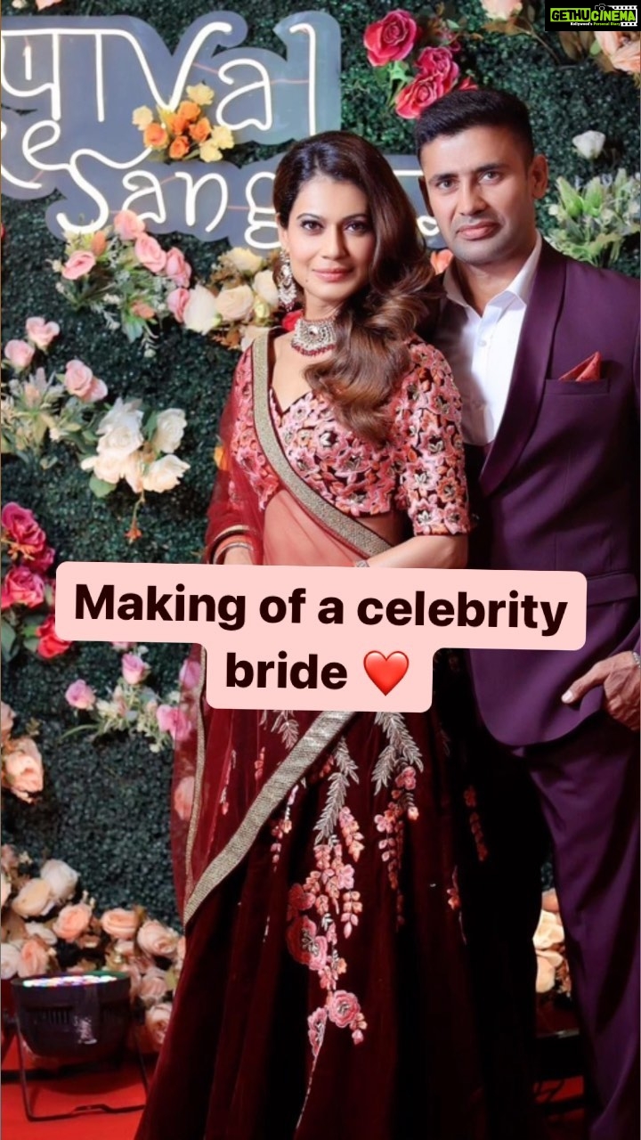 Payal Rohatgi Instagram - Our most beautiful couple ♥️ Major congratulations again @payalrohatgi @sangramsingh_wrestler 💫 Grateful for the opportunity @pclmediaofficial (@shaadijitters ) ♥️ . . . Reception ready: @payalrohatgi Hair: @sonuhairartist MUA: @makeupbyjasneet Outfit: @yoggithc Jewellery: @sangini_accessories Vendor arrangement: @pclmediaofficial @shaadijitters . . . #payalrohatgi #payalkesangram #receptionlook #receptionbride #payalrohatgifans #reels #celebrityreels #reelkrofeelkro #reelitfeelit #ohsanam #wedmegood #viralbhayani #celebritymakeup #celebritymakeupartist #makeuplook #pinkeyeshadow #firstlook #celebrity #makeupbyjasneet #shaadijitters