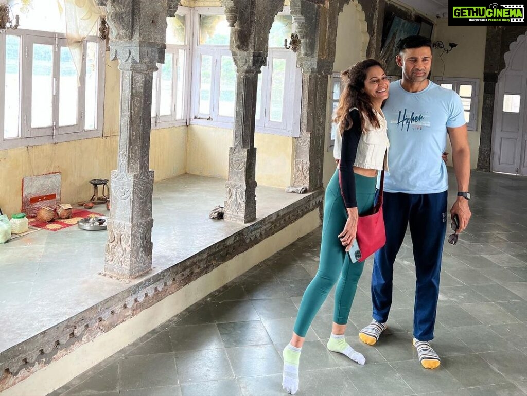 Payal Rohatgi Instagram - 13 years together but 1st happy marriage anniversary. I request every couple plz take your relation long life. God bless all🙏❤️ #sangramsingh #payalrohatgi #happy1stmarrigeanniversary Incredible India