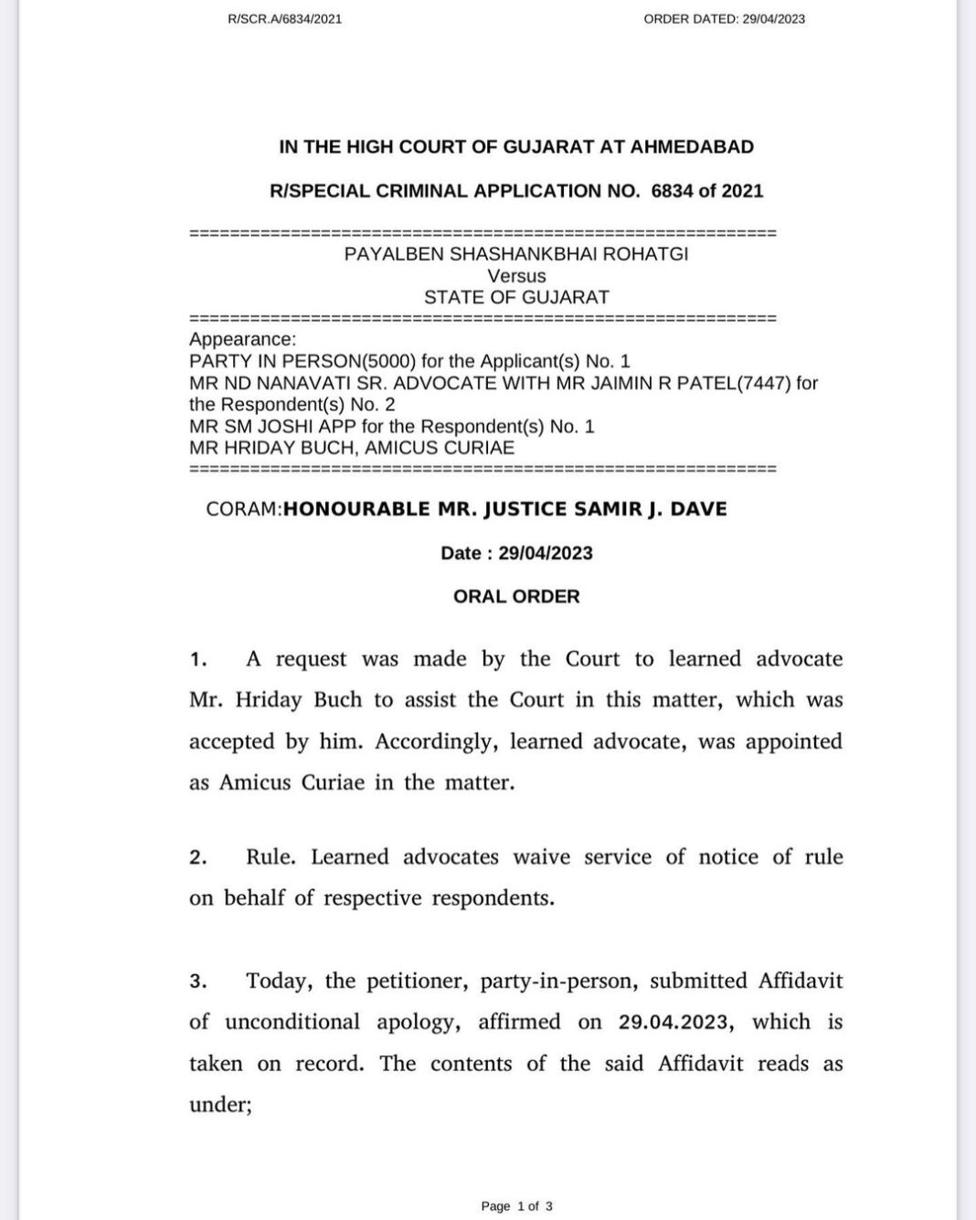 Payal Rohatgi Instagram - Some roads you need to take alone. No friends, No family, No partner. Just You and God 🙏 Special Thanks to : COURT MASTER ji Shaju Sir of Court 34, Registrar Judicial, Registrar General,Kamlesh Patel ji, Alka Patel ji, Bharat Trivedi ji, Kamlesh Trivedi ji, Prema Patel ji, Bhala bhai G Mir ji, Police Personnel Indrajit ji from Surat who showed me how to do markings on my submission by giving me his marker, Ansari Saab and Bharat bhai in CFC department, the various persons in the Gujarat High Court whose name I don’t know but who helped me specially the Sir who stands behind Justice Dave ji and announces his arrival and departure, Sandeep ji from IT cell department, ADVOCATES : Aashish Dagli ji, Tushar Sheth, Sudhanshu Jha who was referred by Prajesh Shah who is referred by Parimal Rawal ji, Anmol Jain, Hemant Rawal ji who helped me re draft today morning at 10 am at typing section in Gujarat HC to add the sections of FIR in my apology affidavit, Rahul Sharma ji and SHALINI madam (my advocate for Jaipur HC) whose audio notes were my guiding words. #payalrohatgi #yogasehihoga #ladkihoonladsaktihoon
