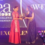 Prajakta Koli Instagram - Ofcourse you almost cry happy tears when @madhuridixitnene is standing that close to you! … Thank you for the honour @brandempower.in ! Also, hi @yashrajmukhate 🫶🏼