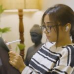 Prajakta Koli Instagram - You can never tell what’s going on in my mind or in my @bose earbuds. Watch this clip to know my little secrets😝 #TheWorldsBestNoiseCancellation #Bose #QuietComfortEarbudsII