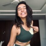 Prajakta Koli Instagram - Sar se paer-otonins!🤌🏽