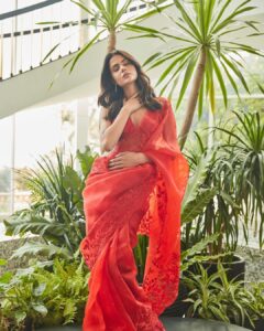 Priyanka Chahar Choudhary Instagram - Got a lot of Dm’s for the red saree pictures, so there you go my lovelies ♥️
Shoot for the cover of @fablookmagazine ✨

Stylist: @milliarora7777 
Outfit: @sareesbychirag 
Jewels @sonisapphire 
Editor & Founder: @milliarora7777 @ankkit.chadha2222 
Makeup: @meerabhandarimakeovers 
Hair: @sunny_hairr 
Assistant stylist: @styled_by_tanisha 
Cinematographer @chalchitrakaar_ 
Location courtesy: @westinmumbaipowai 
Artist Reputation Management: @greenlight__media 

#priyankachaharchoudhary