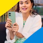 Priyanka Chahar Choudhary Instagram - Get ready to witness an underwater adventure as we reveal the endless possibilities that await you with the Motorola edge 40 Need to admit this the best Stunt so far, @motorolain @FlipkartTechspert #motorolaedge40seriesonflipkart #ad