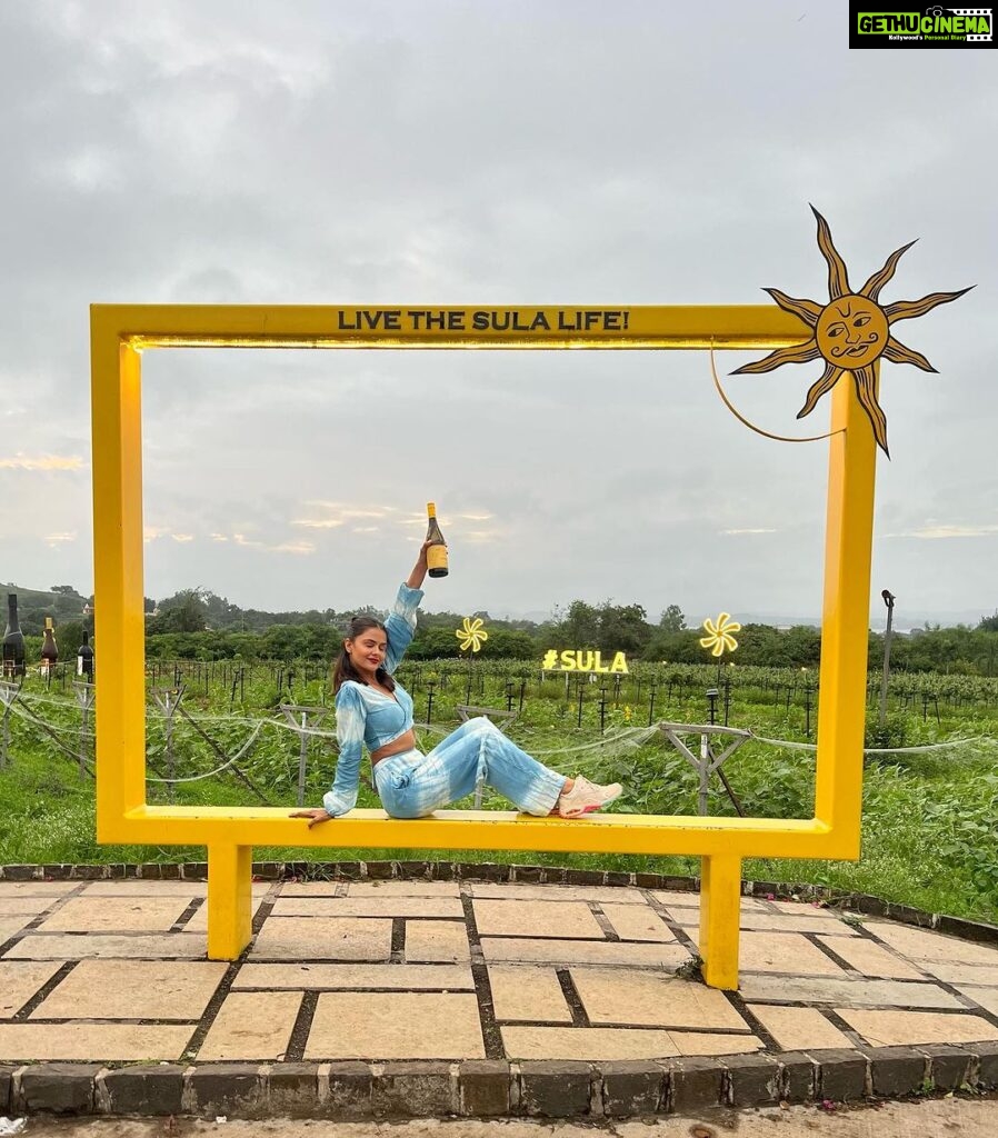 Priyanka Chahar Choudhary Instagram - #WeekendPhotoDump 🌄🍷✨ Extending my heartfelt gratitude to @sula_vineyards for their exceptional hospitality! ✨ My time here with my family has been nothing short of amazing, and full of happy moments! Thank you 🫶🏼