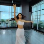Priyanka Chahar Choudhary Instagram - Flexibility test 🫠 Swipe left to see who made me do it 😬 Swipe left again to see what I really wanna do ☺️ Video: @versatile.saif X @jzee.video.pictures Makeup: @garg_kinjal Hair: @celebsmakeupbysejal Outfit: @kamli_fashion #priyankachaharchoudhary