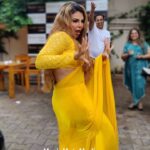 Rakhi Sawant Instagram - Rakhi Sawant Dance on Kaavaalaa Song . . . #rakhisawant #Actress #dancer #yellow #saree #kaavaalaa #dance #viral #trending #song #moviematemedia