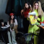 Rakhi Sawant Instagram - Rakhi Sawant Spotted Starbucks Cafe At Lokandwala @rakhisawant2511 #rakhisawant #biggboss #pratiksehajpal #bb #salmankhan #umarriaz #shamitashetty #asimriaz #tejasswiprakash #shehnaazgill #alygoni #rahulvaidya #karankundra #rubinadilaik #bigboss #rashmidesai #rakhi #sidharthshukla #hinakhan #tejran #biggbossott #devoleena #rashamidesai #nishantbhatt #jasminbhasin #sidnaaz #voot #bhartisingh #yatintambe Mumbai, Maharashtra