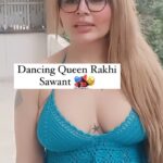 Rakhi Sawant Instagram - @rakhisawant2511 ka monsoon Look kaisa Laga ? 🙈 . . Follow for more updates @filmymantramedia . . #rakhisawant #bollywood #dancingqueen #filmymantra Mumbai, Maharashtra
