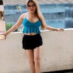 Rakhi Sawant Instagram - @rakhisawant2511 Ne बारिश में मचाया धूम अपनी Dance Par . . #rakhisawant #dance #dancevideo #dancereels #dancetrends #trendingdance #viraldance #instadance #reeldance #rakhitrends #viralreels