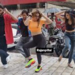 Rakhi Sawant Instagram - @rakhisawant2511 Dancing on iconic Song Cham Cham Cham With fans 😎👍 . . . . #rakhisawant #chamcham #lovesongs #insta #instalike #explorepage #explore #viralvideos #trending #trendingreels #celebrity #fashion #likesforlike #likeforfollow #mumbai #paparazzi #travelgram #instadaily #instamood #reelsviral #reelslovers #reelsindia #videography #photography #videooftheday #explore #foryoupage #newreel